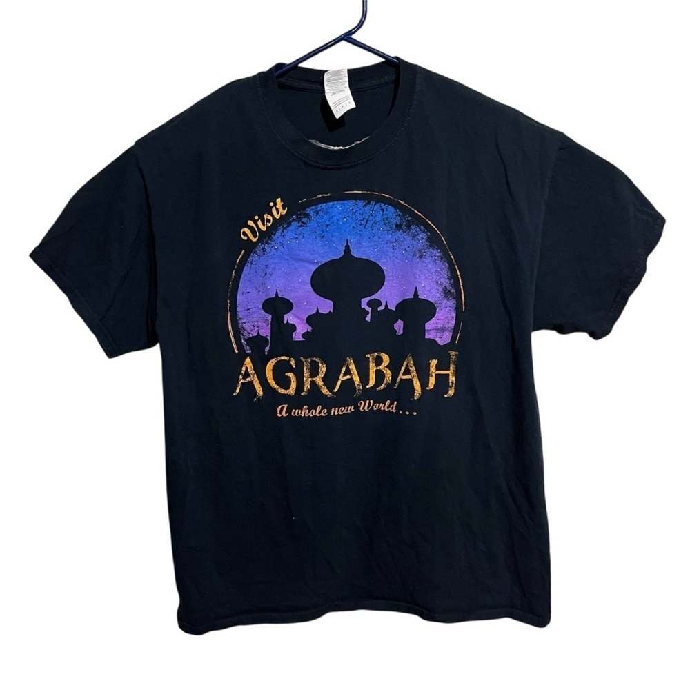 Disney Aladdin Visit Agrabah T Shirt L Crew Neck Black A Whole New World